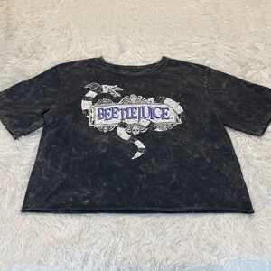 Beetlejuice Graphic Tee WOMENS SIZE Medium SHORT SLEEVE CROP TOP BLACK